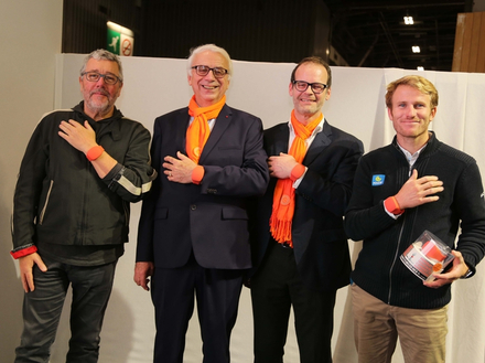 Présentation officielle du DIAL au Nautic avec, de gauche à droite, Philippe Starck, Xavier Delagorce, Marc Sauvagnac et Francois Gabart. Nautisme Article
