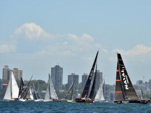 Sydney-Hobart - Bataille des supermaxis : Comanche se porte rapidement en tête