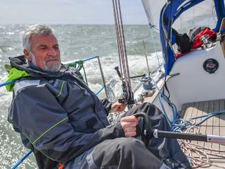 Golden Globe Race : « J'ai couché le bateau,...