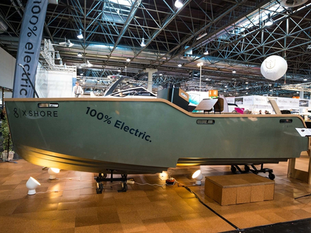 Le Eelex 6500 est un open disponible en deux versions : une de 6,50 mètres de long et la seconde de 8 mètres. Il s'agit du développement du premier prototype de X Shore, le 8000 Smögen Edition.