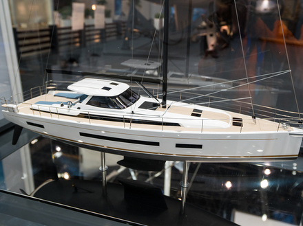Le nouveau modèle des chantiers Amel, l'Amel 60, sera présenté officiellement en avant-première mondiale en septembre prochain lors du Yachting Festival de Cannes. Le nouveau modèle des chantiers Amel, l'Amel 60, sera présenté officiellement en avant-première mondiale en septembre prochain lors du Yachting Festival de Cannes.