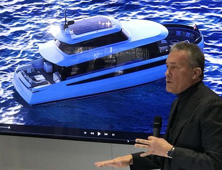 Architecte de renom, l'italien Francesco Guida est à l'origine du projet. Il a travaillé sur ce nouveau concept de motor-yacht 100% italien fabriqué près de Naples. Nautisme Article