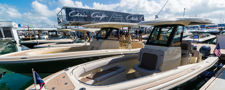 Le nouveau Chris-Craft Catalina 27 est une coque open de 8 m&egrave;tres