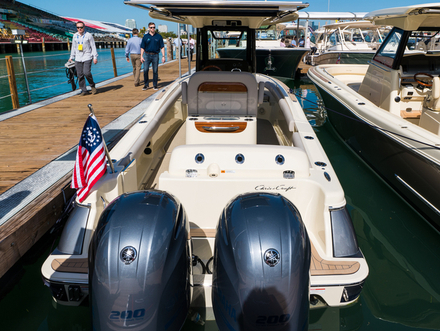Pour répondre au marché, Chris-Craft propose dorénavant ses bateaux en version hors-bord Nautisme Article