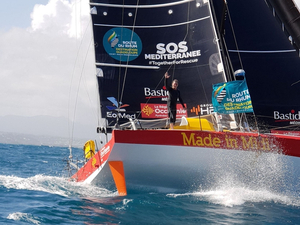 Défi Atlantique : Kito embarque Jacques Caraës sur son bateau