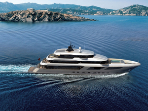 L'incroyable méga yacht Gulf Craft est bientôt prêt !