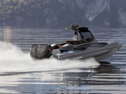 Le design du Hawk 38 est original et racé avec des finitions haut de gamme et une console centrale moderne. Joli coup de Sunseeker ! Nautisme Article