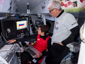 Sébastien Simon et Vincent Riou en double pour le record de la Route de la Découverte