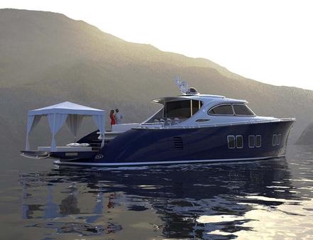 Une toile peut venir se placer sur la plateforme de bain pour protéger les bains de soleil et pour créer une seconde terrasse. Nautisme Article