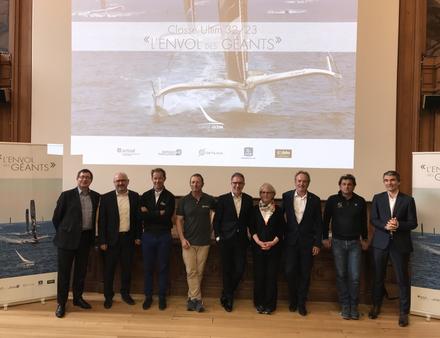Quelques membres du Collectif de la Classe Ultim 32/23 le 2 avril dernier à Paris. Nautisme Article