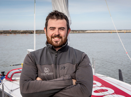 Ancien préparateur auprès de Quentin Vlamynck, Raphaël Lutard prépare cette année le rendez-vous majeur de sa saison : la Mini Transat-La Boulangère. Ancien préparateur auprès de Quentin Vlamynck, Raphaël Lutard prépare cette année le rendez-vous majeur de sa saison : la Mini Transat-La Boulangère.