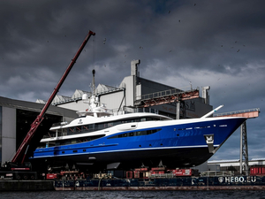 Second superyacht AMELS de 55 mètres de long construit en un an