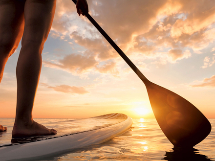 La première question à se poser dans le choix du paddle concerne le type de construction : gonflable ou rigide. Seconde question : Allround ou Touring ?