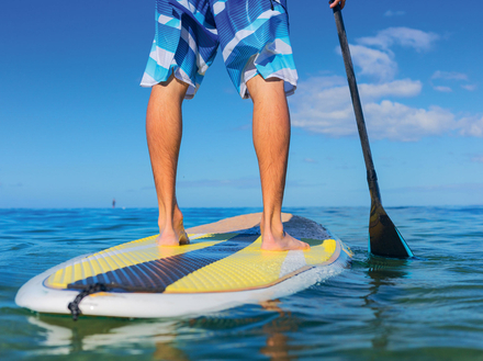 Question taille de pagaie, privilégiez une pale pas trop grosse et réglez sa longueur en fonction de votre gabarit et votre pratique. Nautisme Article