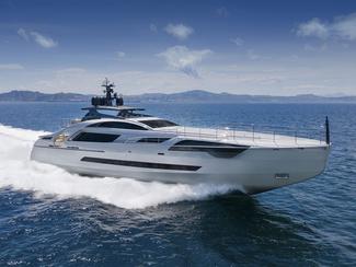 Pershing 140 : va y avoir du sport !