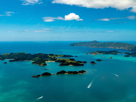 Bay of Islands fait partie des incontournables en Nouvelle-Zélande, notamment pour aller voir les orques et les dauphins.