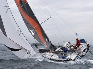 Solitaire URGO Le Figaro : Marchand devant Mahé et Loison