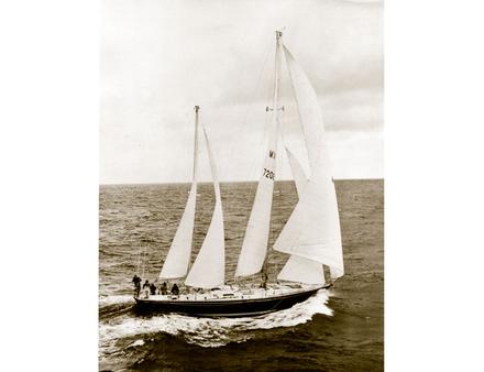 Mexican Swan de Ramon Carlin 65 Sayula II, lauréat de la première course de Whitbread en 1973. Nautisme Article