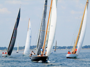 Voiles Classiques et National 7m50 : la belle plaisance s'invite à la Trinité-sur-Mer