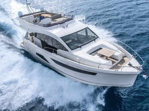 Un nouveau design intérieur pour le Sealine F530