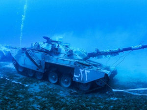 Jordanie : un musée militaire sous-marin en mer Rouge