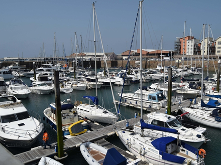 Marina de Saint-H&eacute;lier