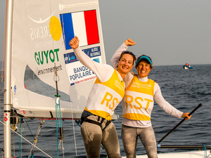 Camille Lecointre et Aloïse Retornaz remportent le Test Event en 470