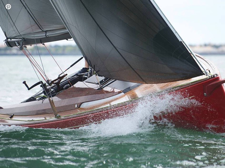 Le Tofinou 9.7 allie modernité et classicisme. Nautisme Article