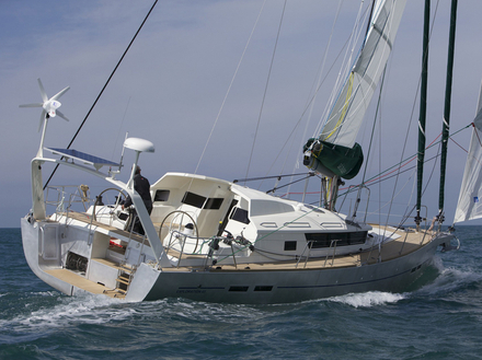 Garcia Yachts est l'un des premiers chantiers à mettre en oeuvre la technologie hybride sur un bateau d'exploration. Nautisme Article