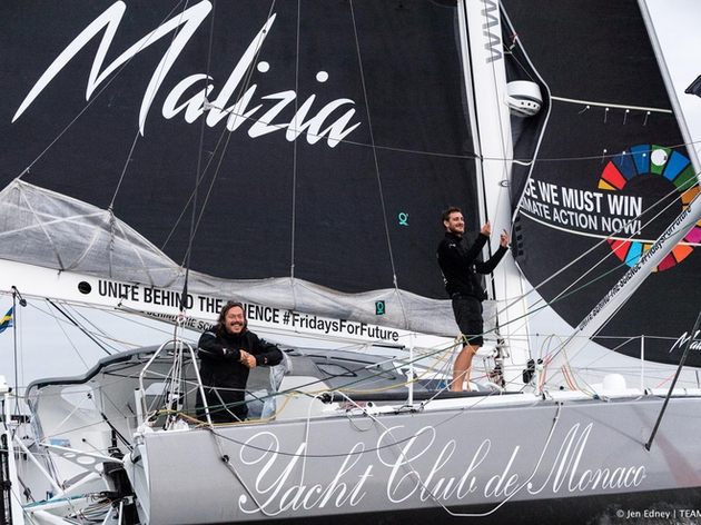 Pierre Casiraghi et le père de Greta. Nautisme Article