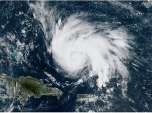  L'ouragan Dorian s'intensifie sur la Floride et les Bahamas 