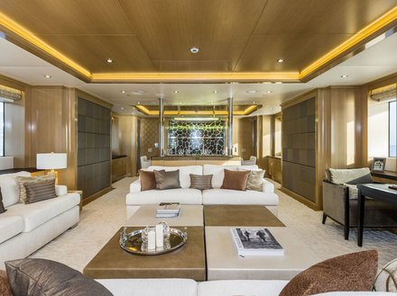 Franck Darnet a notamment travaillé à la réalisation de l'aménagement de navires de plus de 45 mètres pour Sunrise Yachts ou les aménagements d'un yacht de 64 mètres signé Espen Oeino pour VSY. Franck Darnet a notamment travaillé à la réalisation de l'aménagement de navires de plus de 45 mètres pour Sunrise Yachts ou les aménagements d'un yacht de 64 mètres signé Espen Oeino pour VSY.