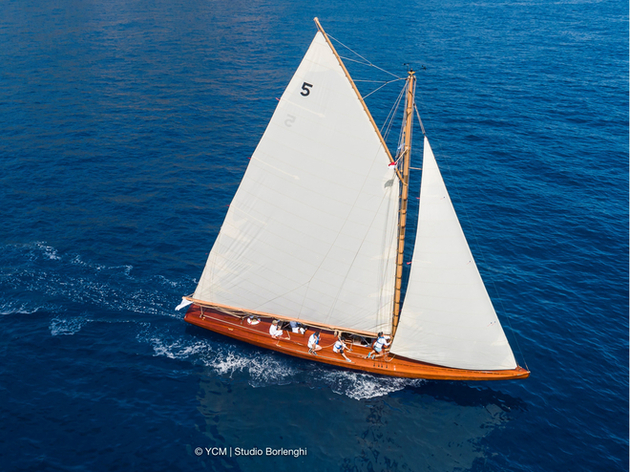 Derrière le bateau Ester de Monaco se cache une histoire de résurrection exceptionnelle. Nautisme Article
