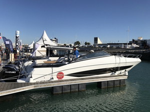 Le Flyer 10 continue sa tournée européenne