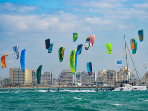 ENGIE KITE TOUR : Caizergues, Mazella et Michaille vainqueurs à la Grande Motte