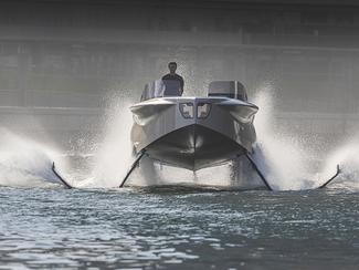 Le bateau Foiler est de retour !  