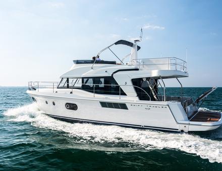 A ce jour, le Groupe Bénéteau regroupe plus de 8000 salariés et 12 marques à travers le monde Nautisme Article