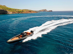 Plein gaz pour le Grand Sport 38s de Technohull !