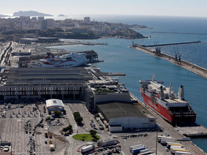 Une charte bleue pour des croisières moins polluantes
