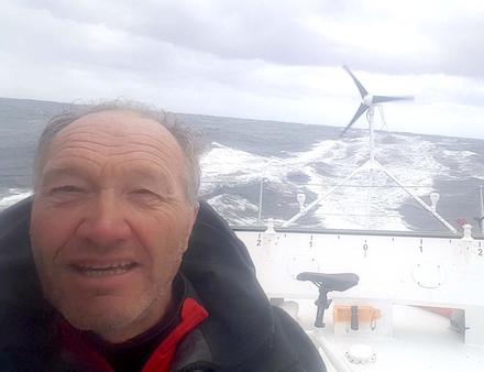 Francis Joyon franchit le Cap de Bonne Espérance avec deux jours et 19 heures d'avance! Nautisme Article