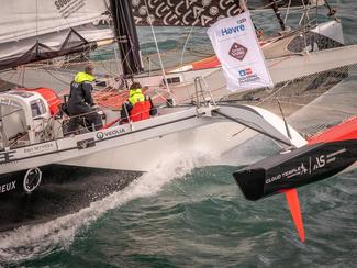 Transat Jacques Vabre : le Multi50 Groupe...