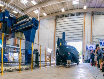 Leur prouesse technologique a été exposée devant plus de 200 personnes et des représentants officiels du Guinness Book (livre des records). Nautisme Article