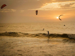 Dakhla au Sahara occidental, du poste militaire au spot de kitesurf