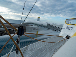 Brest Atlantiques : le Maxi Edmond de Rothschild creuse l'écart