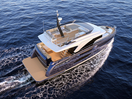 Le pont principal à l'arrière offre un endroit plus protégé pour les dîners ou les cocktails, avec une grande table et un canapé. Un escalier tribord mène à une plateforme de bain prolongée. Le pont principal à l'arrière offre un endroit plus protégé pour les dîners ou les cocktails, avec une grande table et un canapé. Un escalier tribord mène à une plateforme de bain prolongée.