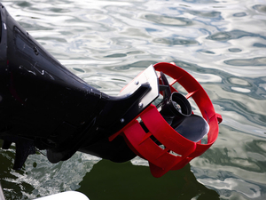 Les Glénans équipent leurs hors-bords de cages à hélice