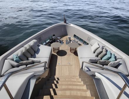 Nouveauté 2020 du chantier italien, le SD96 est le plus petit motor-yacht de la série. Nautisme Article