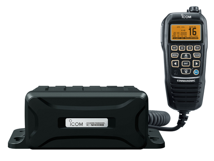 Cette VHF boite noire (IC-M400BBE) est équipée de la fonction ASN (classe D) et d'un récepteur GPS (GLONASS, SBSAS) Cette VHF boite noire (IC-M400BBE) est équipée de la fonction ASN (classe D) et d'un récepteur GPS (GLONASS, SBSAS)