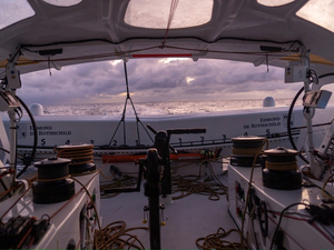 Brest Atlantiques : 815 milles d'avance pour Franck Cammas et Charles Caudrelier