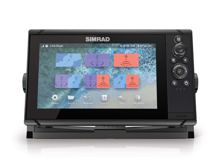 Ce traceur Cruise est conçu pour une navigation aisée, facilitée par une interface simple et un écran visible en plein soleil. Ce traceur Cruise est conçu pour une navigation aisée, facilitée par une interface simple et un écran visible en plein soleil.